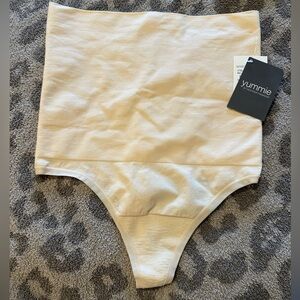 NWT Yummie S/M Shapewear Thong